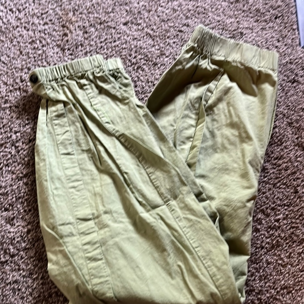🔵Pistachio Baggy Pants